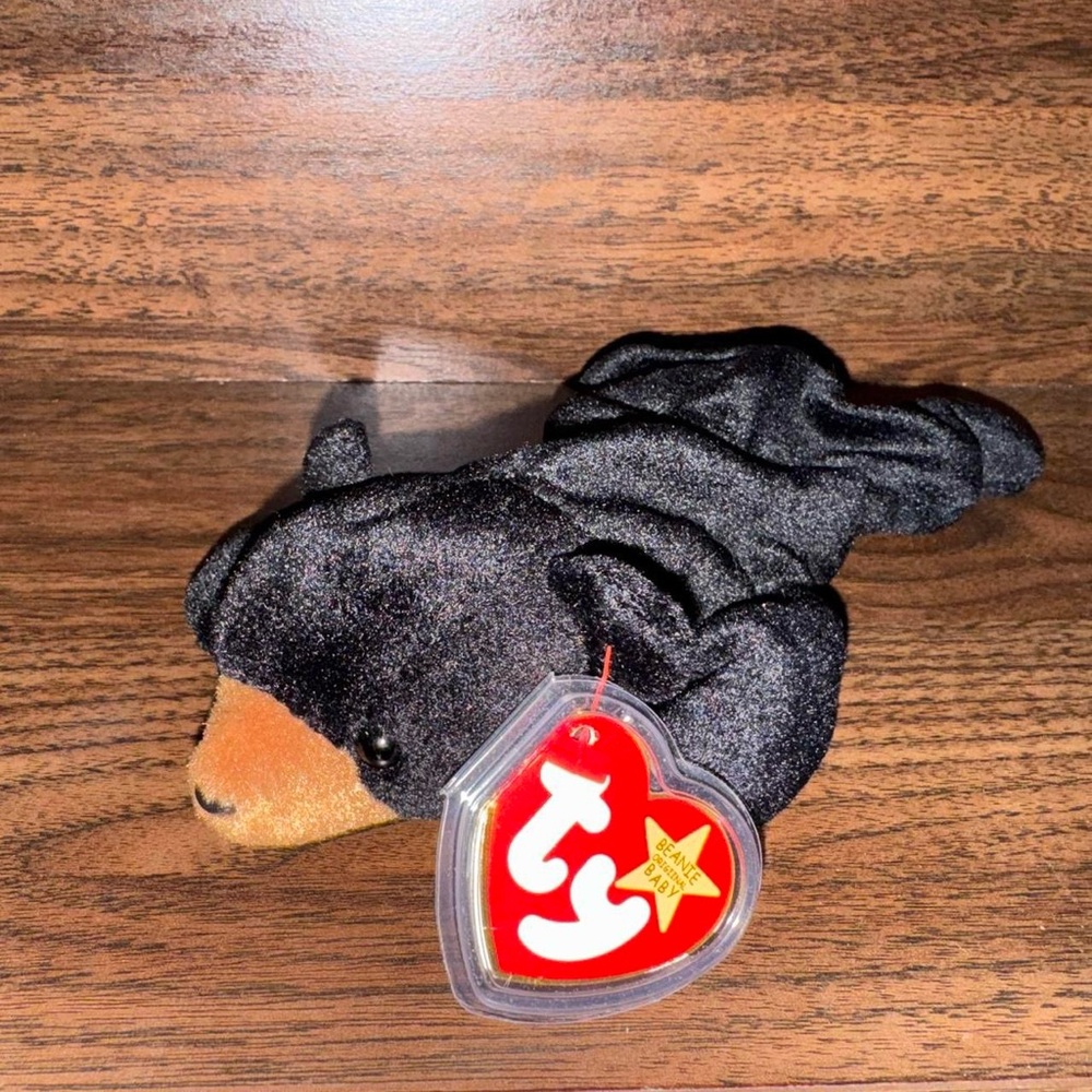 Ty Blackie the Bear Beanie Baby - 1993